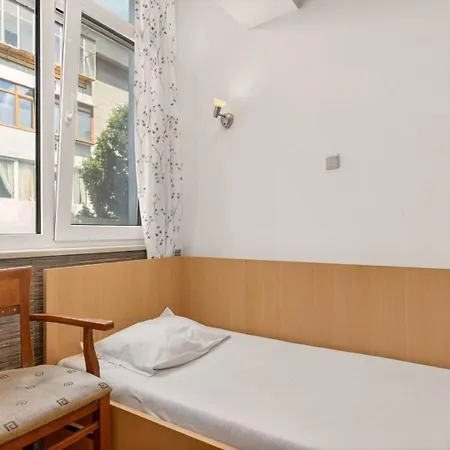 Apartment On Slivnitsa 2 Bedroom *